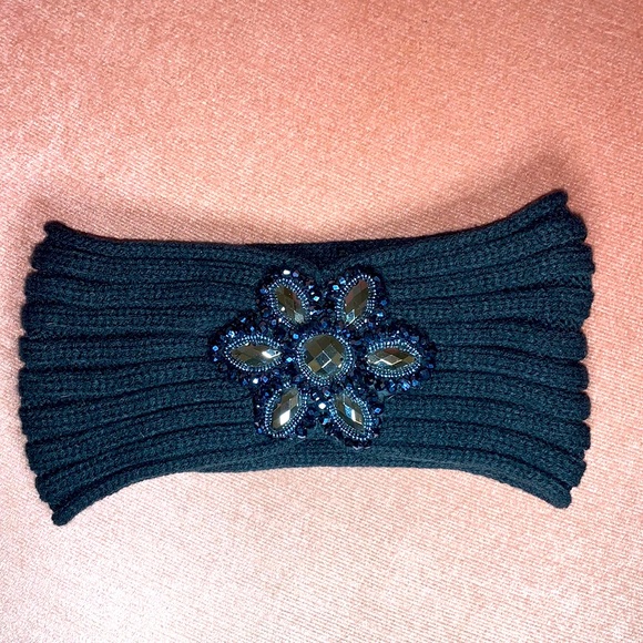 Glamorous bead embellished ear warmer/ headband - Picture 1 of 2